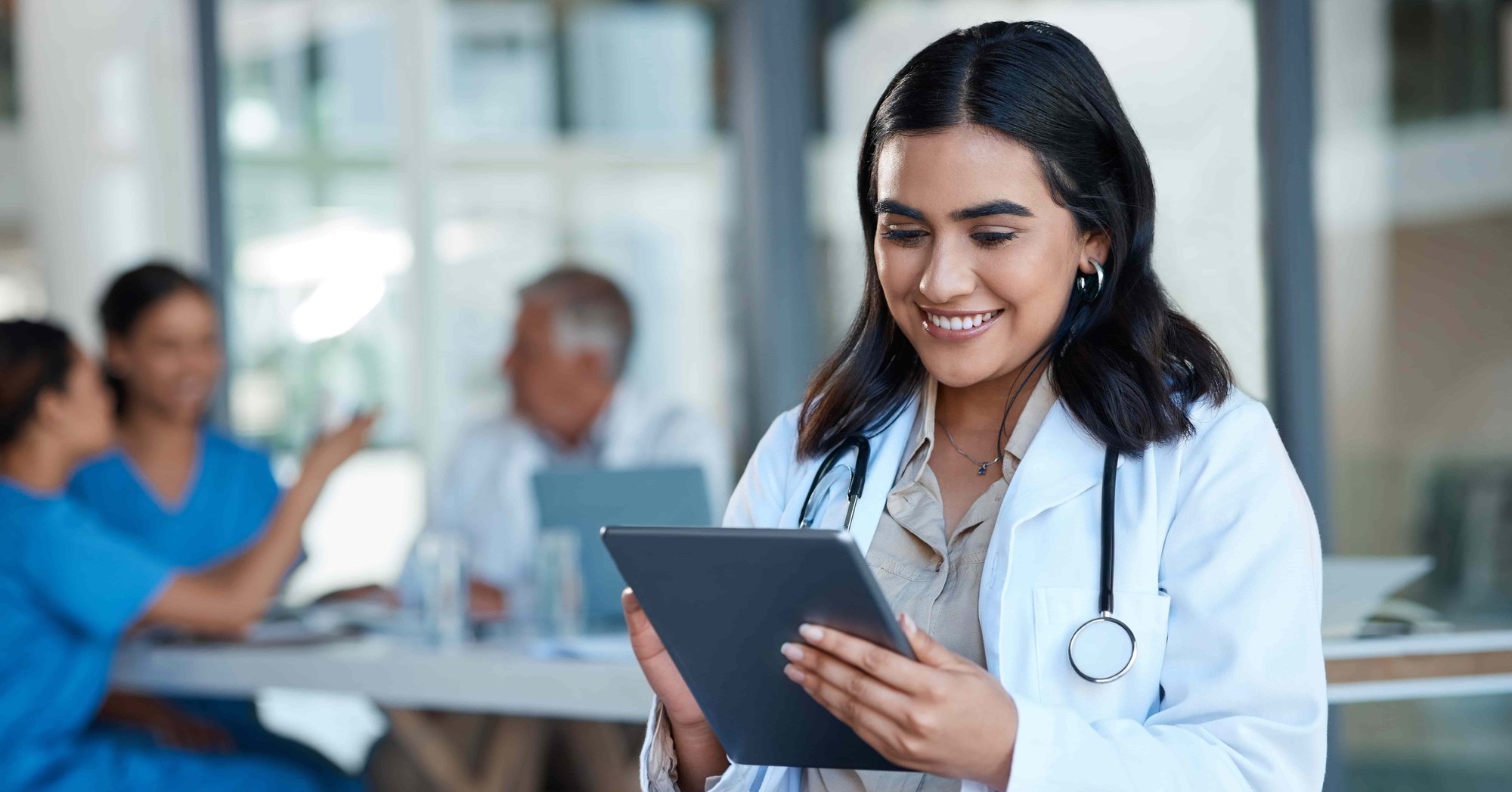 woman on tablet for medical analysis